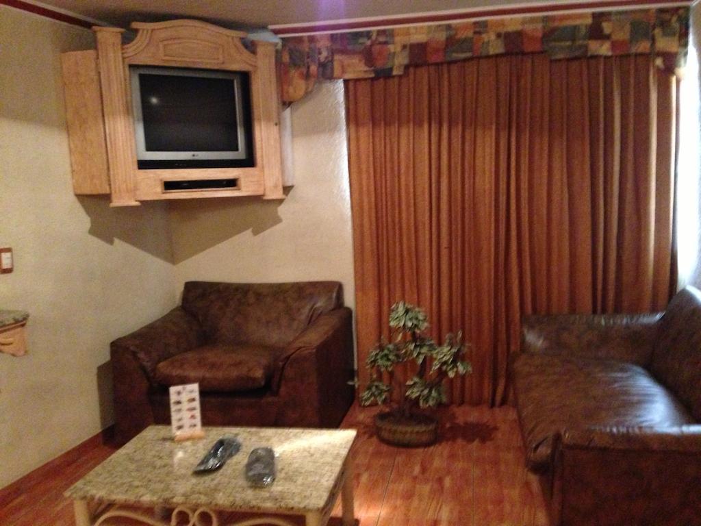Hotel La Paz Guadalajara Ngoại thất bức ảnh