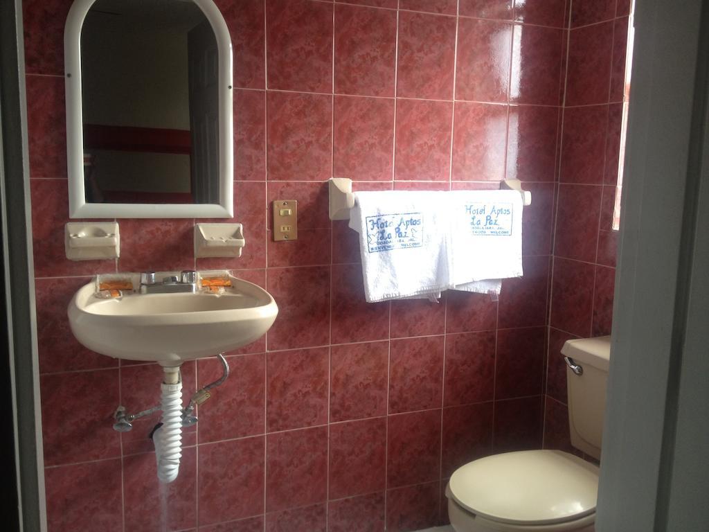 Hotel La Paz Guadalajara Phòng bức ảnh